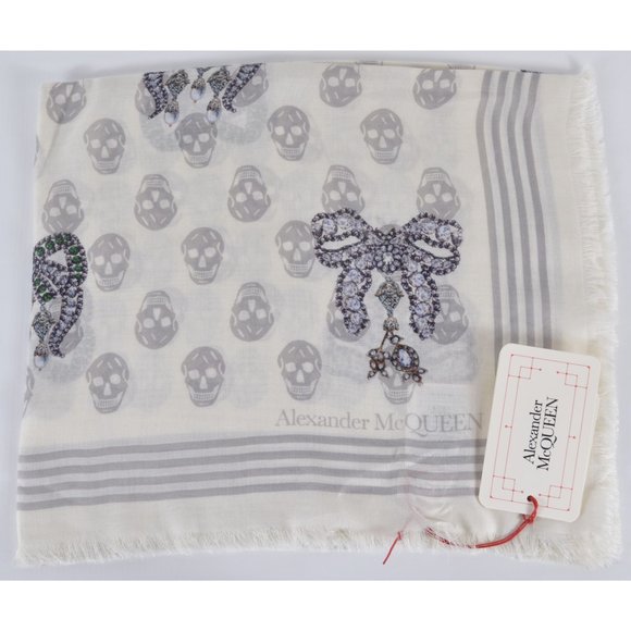 New Alexander McQueen Multi Skull Modal TREASURE BIKER Jewel Print Scarf 610164 - Picture 1 of 10
